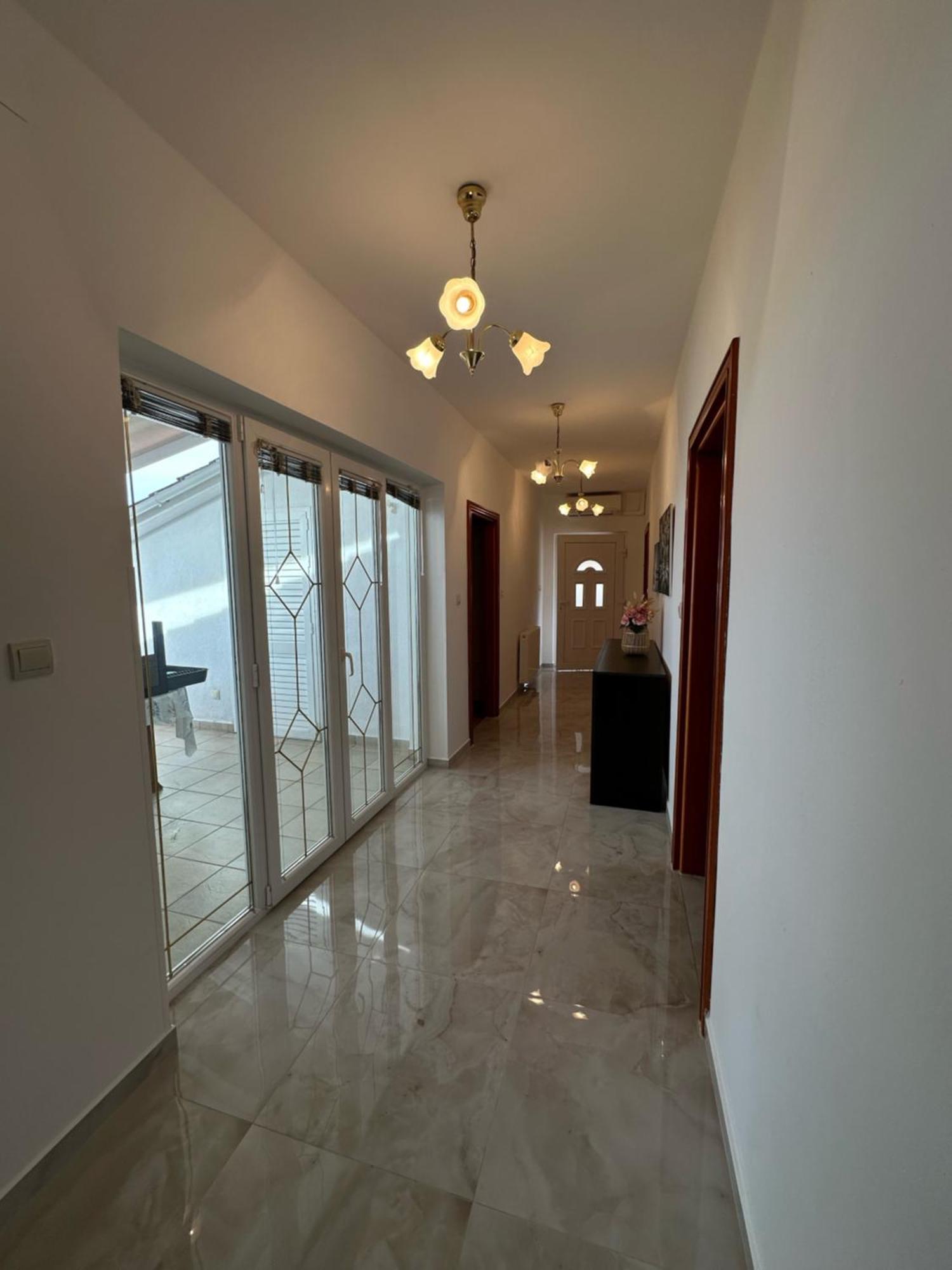 Apartmani Sandra Malinska Sveti Vid-Miholjice Kültér fotó